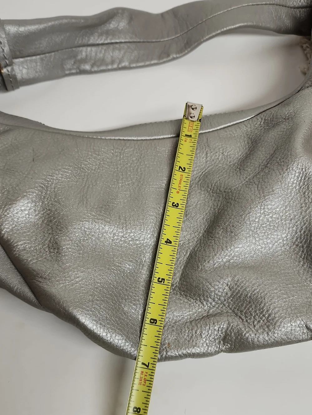 LUCE Sleek Pebbled Leather Shoulder Hobo Bag in Light Gray Minimalist Quality!